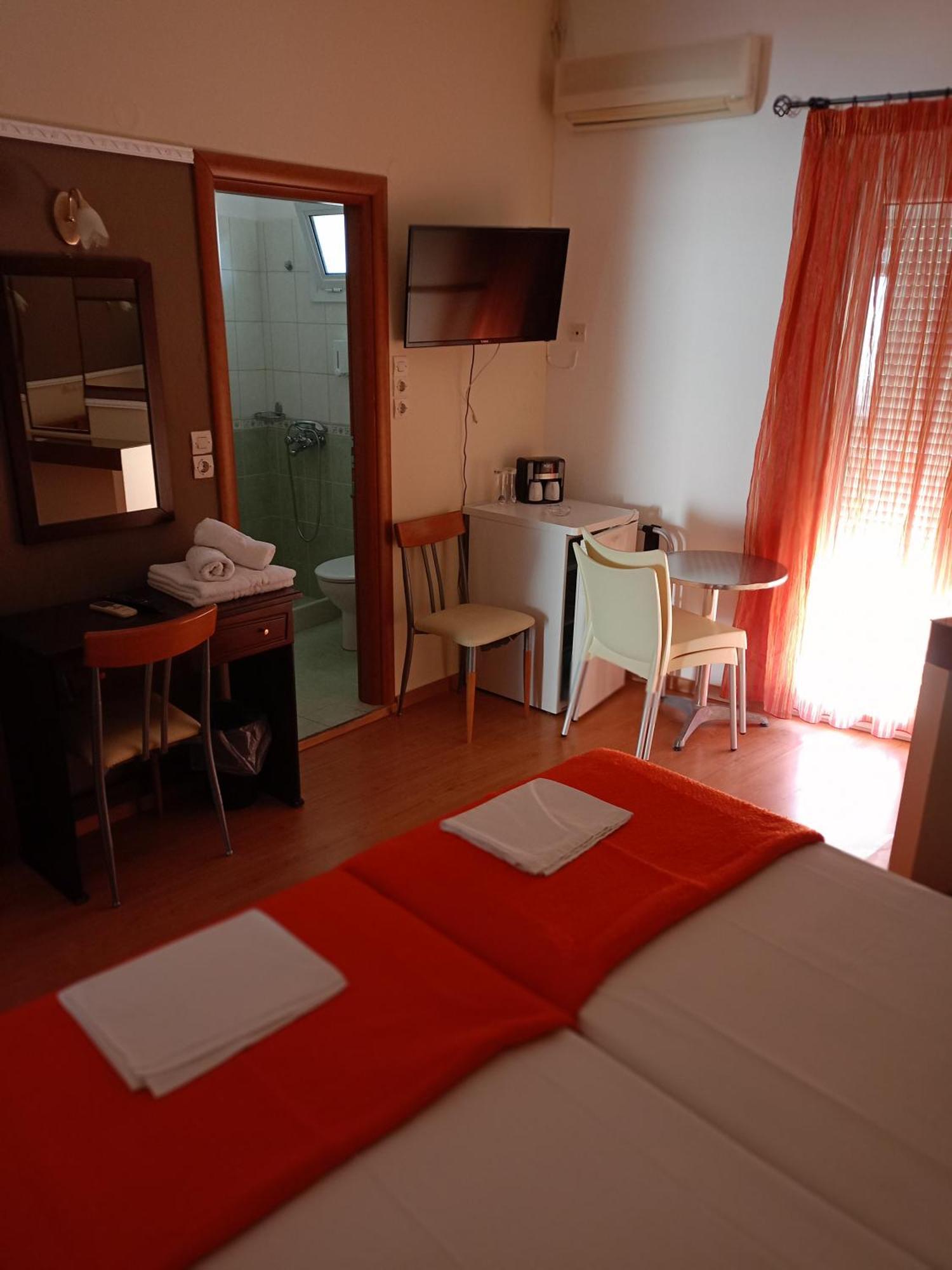 Efstratios Hotel Loutra Edipsou  Exterior photo